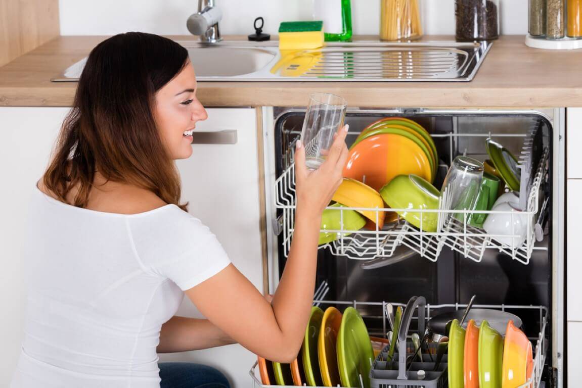 Tips to Get Cleaner Dishes from Dishwasher Cycle