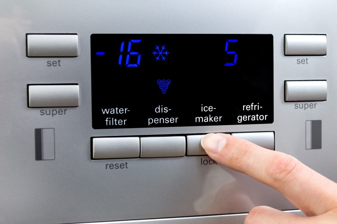 Ice Maker Issues: When to Call a Professional