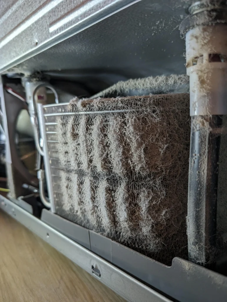 samsung fridge dirty condenser coils